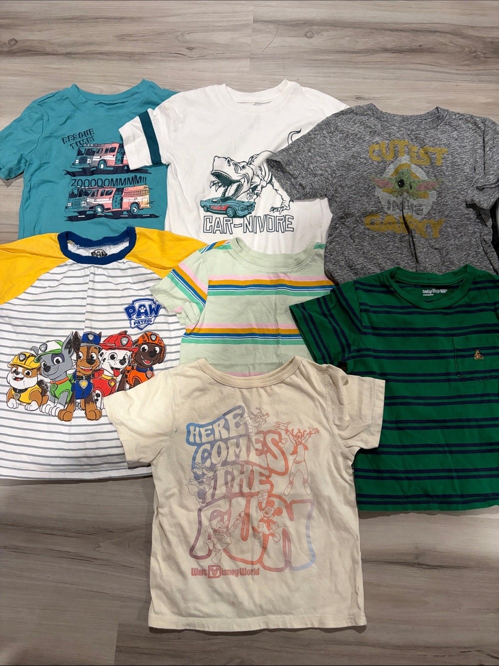 T-shirt bundle 4t